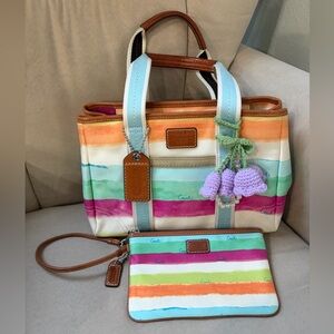 Y2K Coach Watercolor Striped Hampton Canvas Tote w/Matching Wristlet &🌷Bag Charm